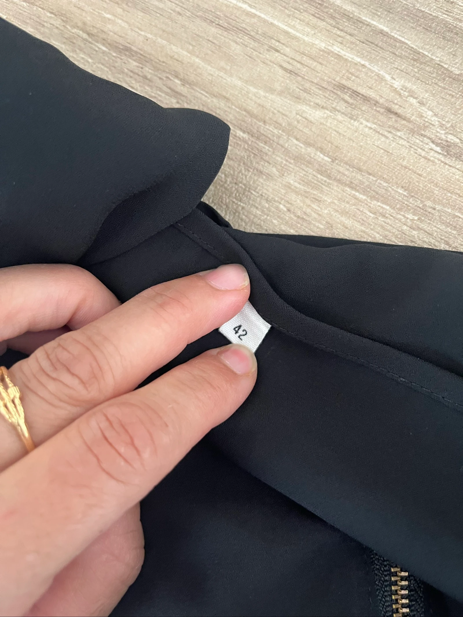 Robe noire taille 42 – photo 3